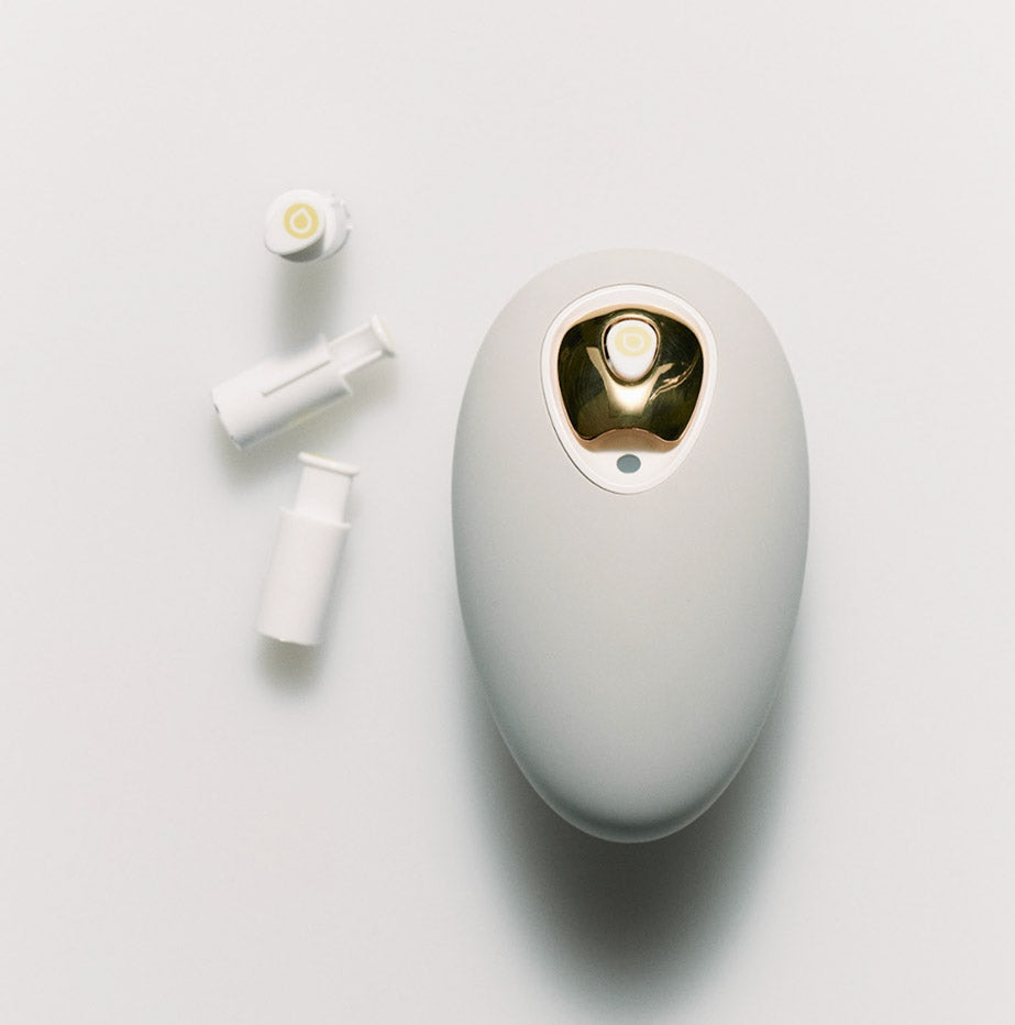 droplette device with collagen boosting capsules