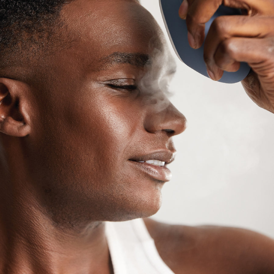 Glycolic Acid Serum applied with Droplette Micro-Infuser Device